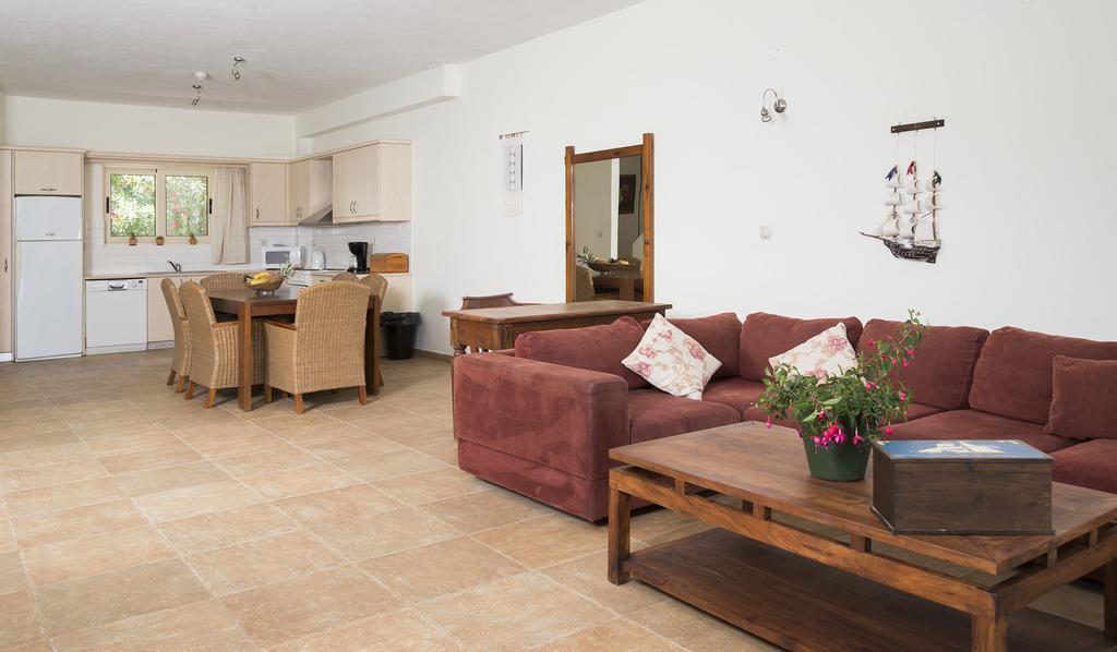 Dom wakacyjny Maisonettes With Private Pool