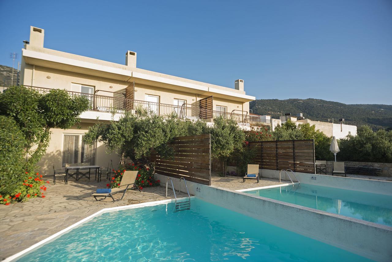 Maisonettes With Private Pool Dom wakacyjny
